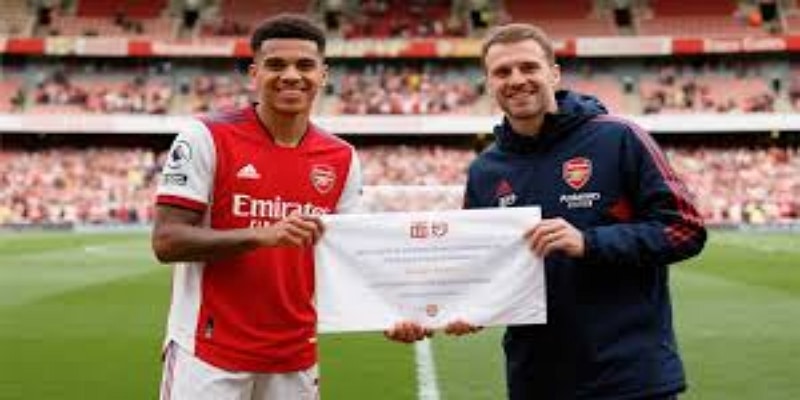 17岁天才贝林厄姆告别演出：泪洒赛场的英冠新星-开云体育