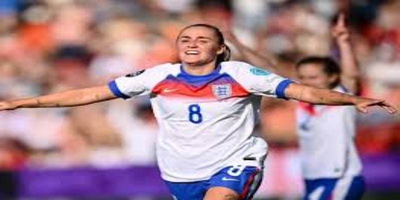 从球场到演播室：一位活动家的成长轨迹 - 开云体育