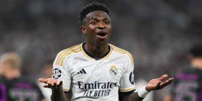 赛季展望：谢菲联与西布朗的积分争夺与未来挑战-开云体育