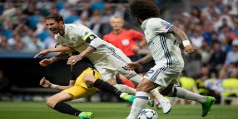 齐达内的战术布局：开云体育解析皇马如何打破德比魔咒-开云体育